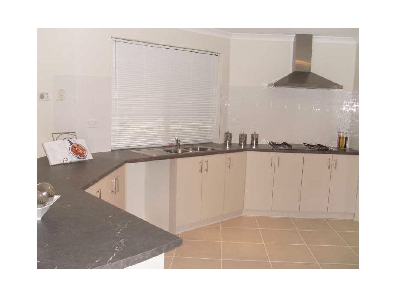 34 Howitzer Turn, Byford WA 6122