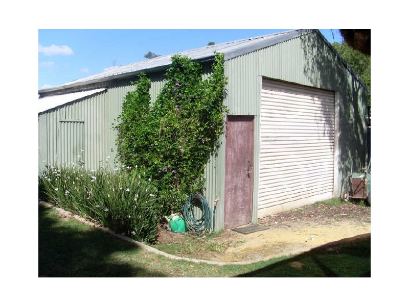 5 Weston Street, Maddington WA 6109