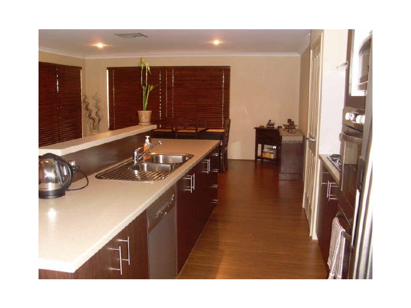 9 Coles Street, Byford WA 6122