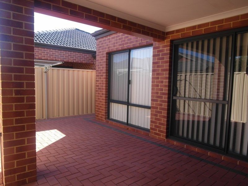 6A Ness Lane, Canning Vale WA 6155