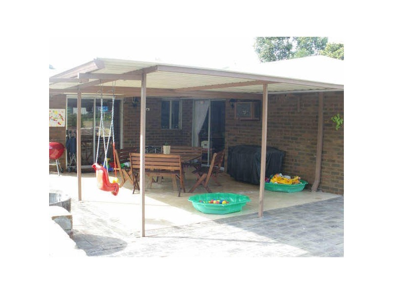 24 Wooramel Cres, Gosnells WA 6110