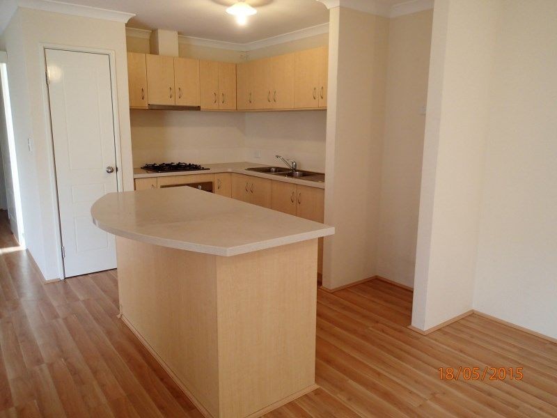 4/9 Holland Street, Gosnells WA 6110