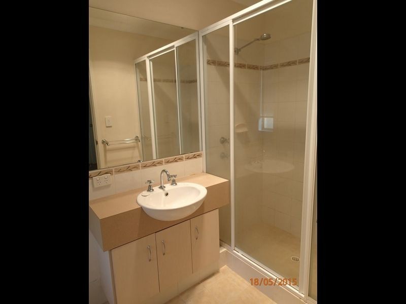 4/9 Holland Street, Gosnells WA 6110