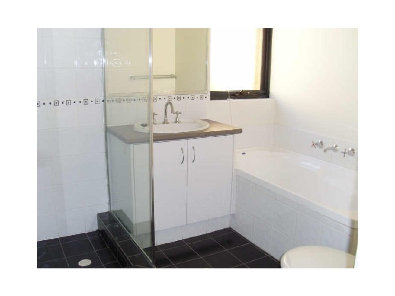 4/69 Bert Street, Gosnells WA 6110