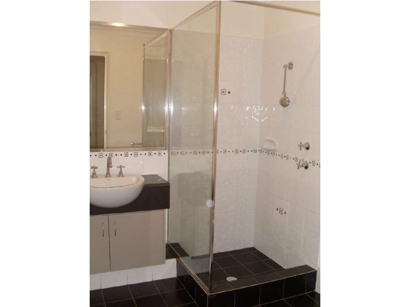 1/69 Bert Street, Gosnells WA 6110