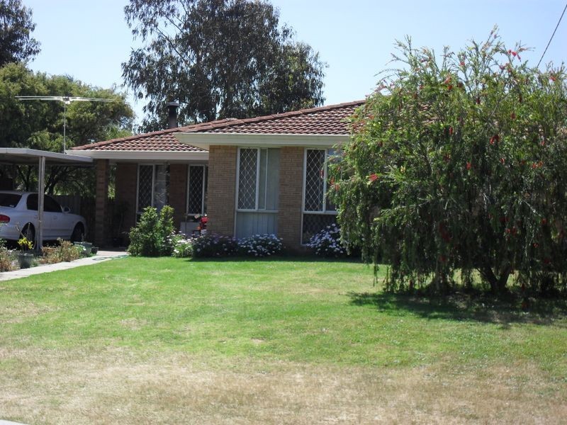 23 Gymea Court, Armadale WA 6112