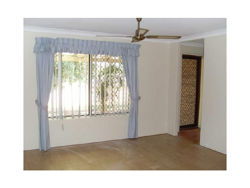 4 Blackwood Street, Gosnells WA 6110