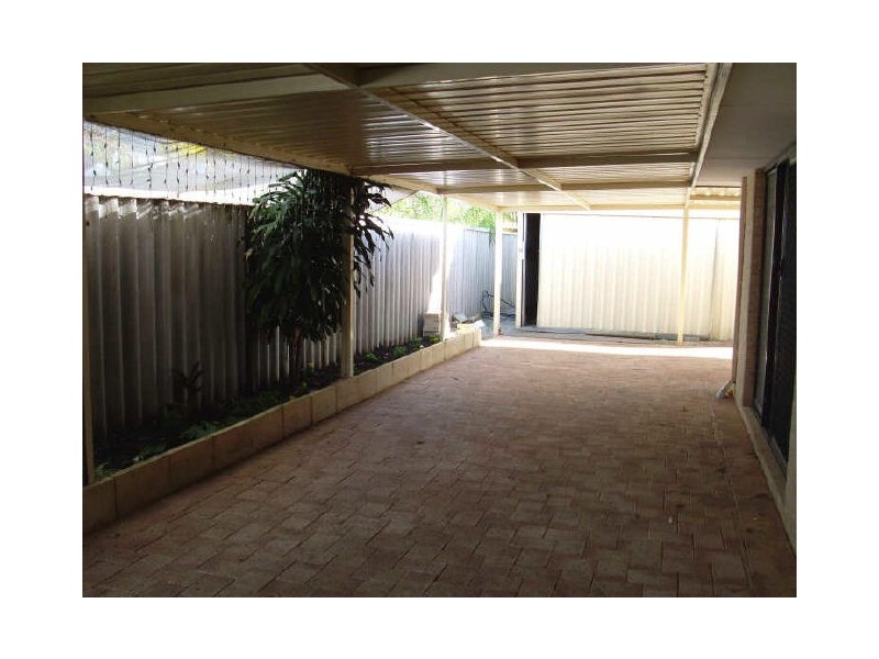 9 Vasse Way, Gosnells WA 6110