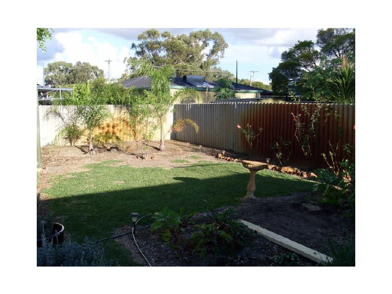 85 Dulwich Street, Beckenham WA 6107