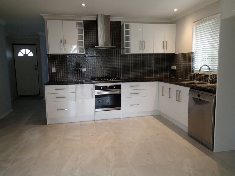 12 Rosella Place, Gosnells WA 6110