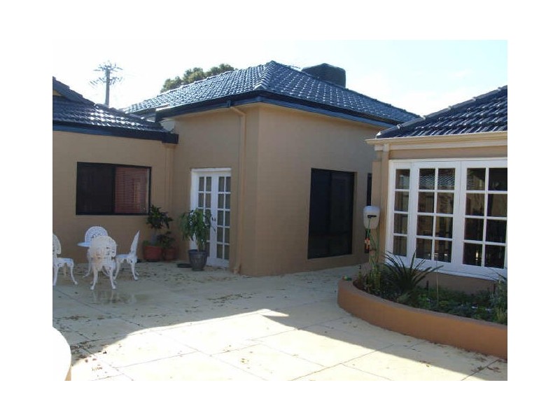 107 Pitchford Ave, Maddington WA 6109