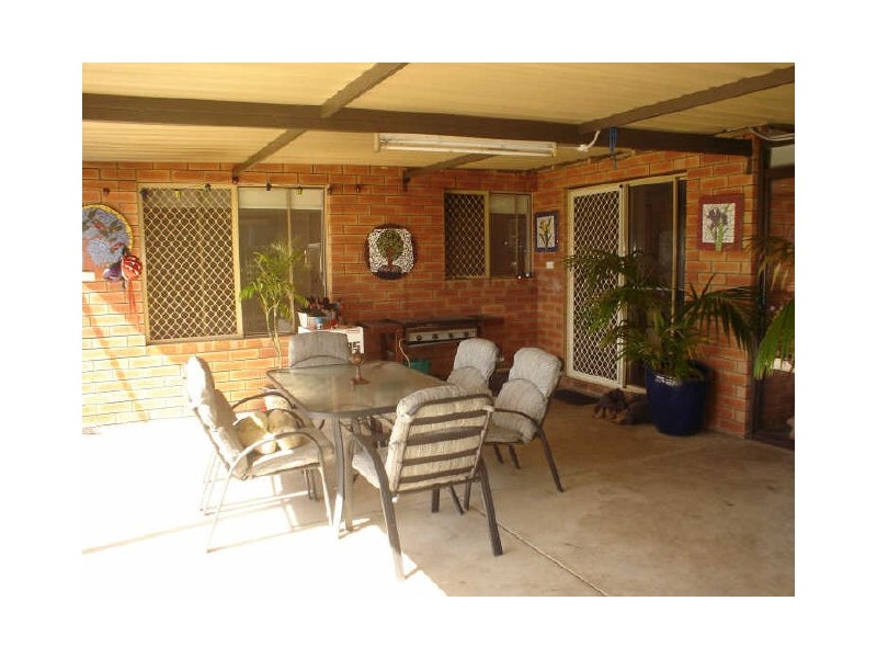 19 Dionne Place, Gosnells WA 6110