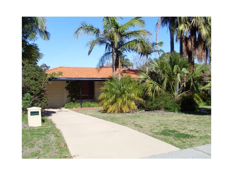 42 Eynesford Road, Gosnells WA 6110