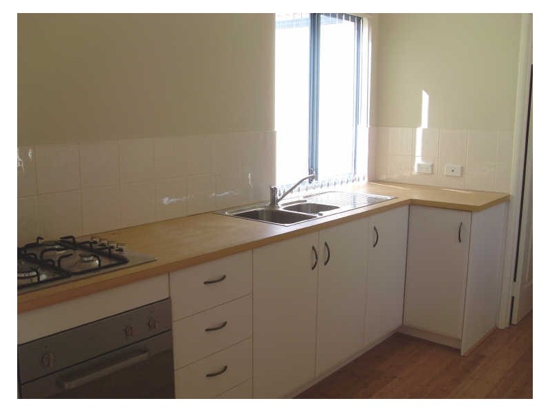 2/22 Evelyn Street, Gosnells WA 6110