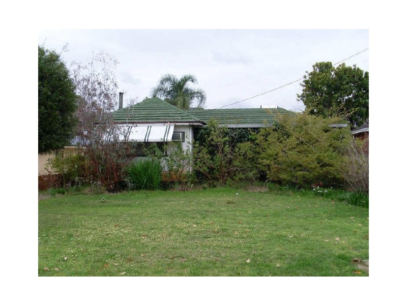 51 Trink Street, Cloverdale WA 6105