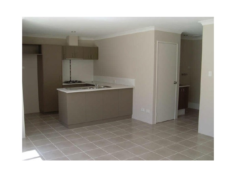 6/67 Bert Street, Gosnells WA 6110