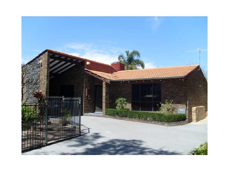 11 Frederic Street, Gosnells WA 6110