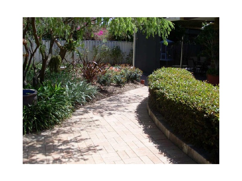 11 Frederic Street, Gosnells WA 6110