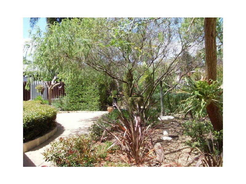 11 Frederic Street, Gosnells WA 6110