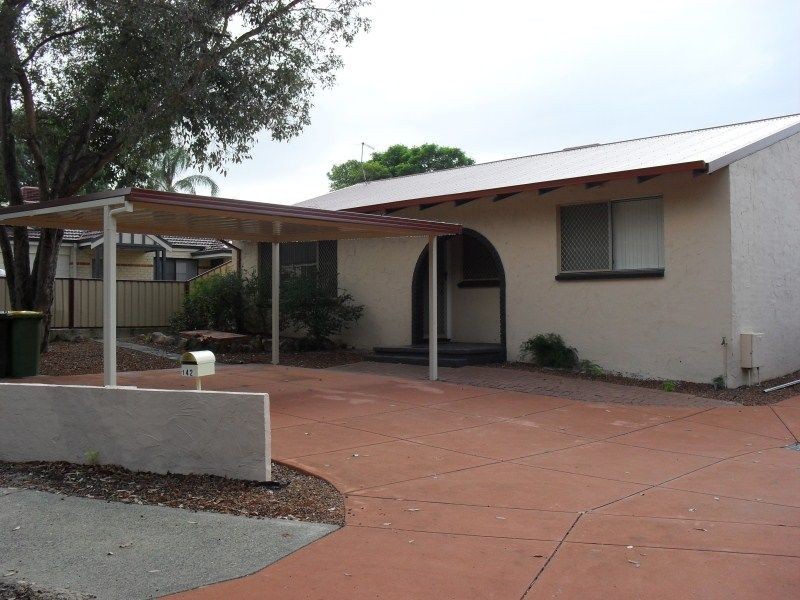 142 Eudoria Street, Gosnells WA 6110