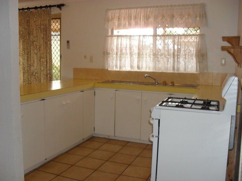 142 Eudoria Street, Gosnells WA 6110