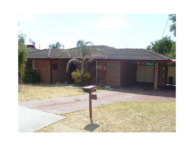 77 Murchison Way, Gosnells WA 6110