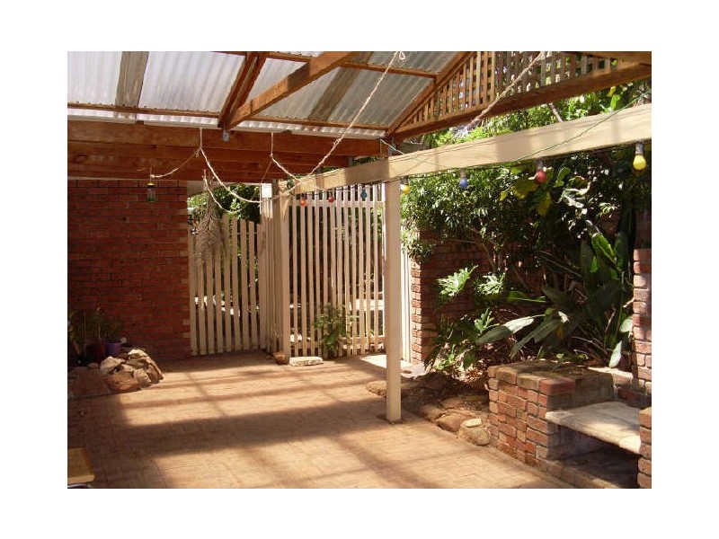 18 Duri Street, Armadale WA 6112