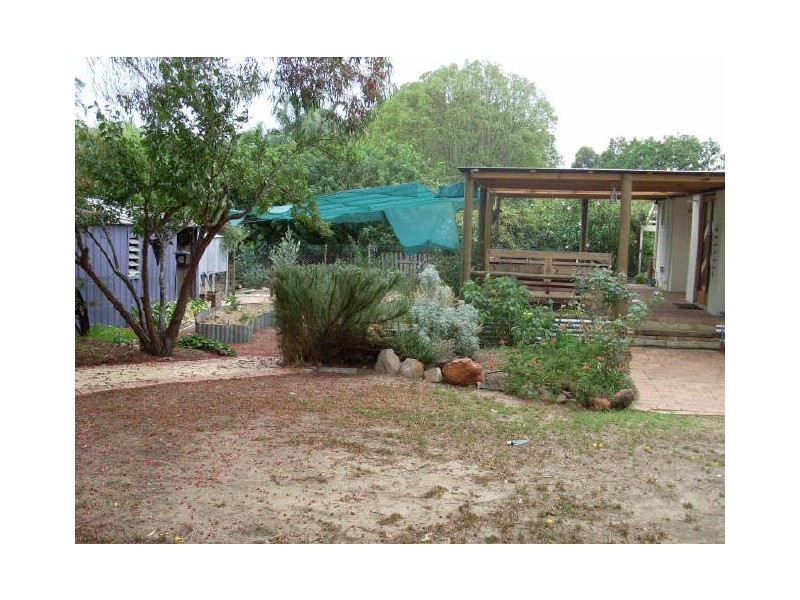 7 Ellen Street, Mount Nasura WA 6112