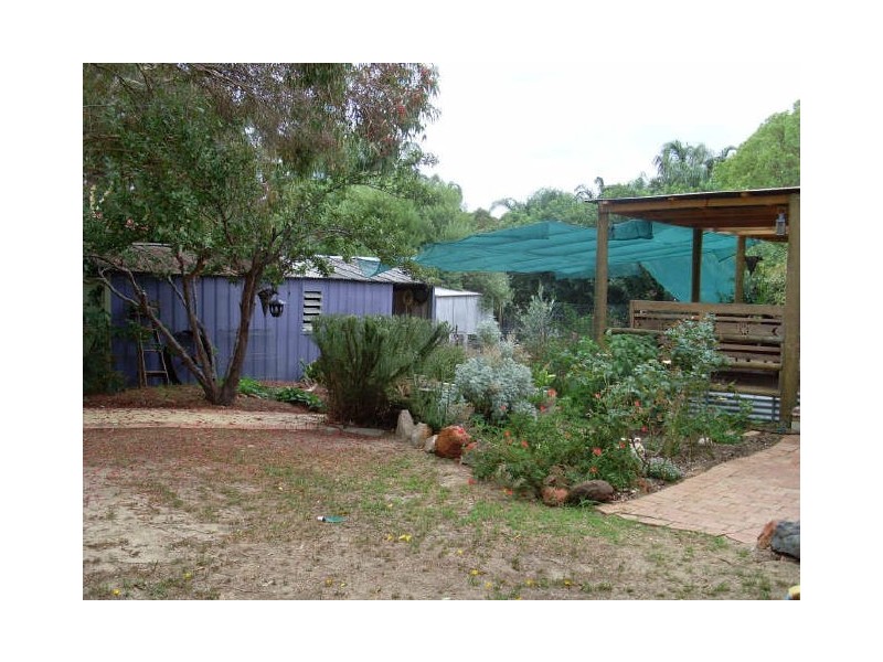 7 Ellen Street, Mount Nasura WA 6112