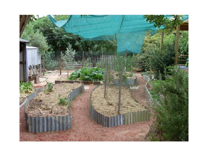 7 Ellen Street, Mount Nasura WA 6112