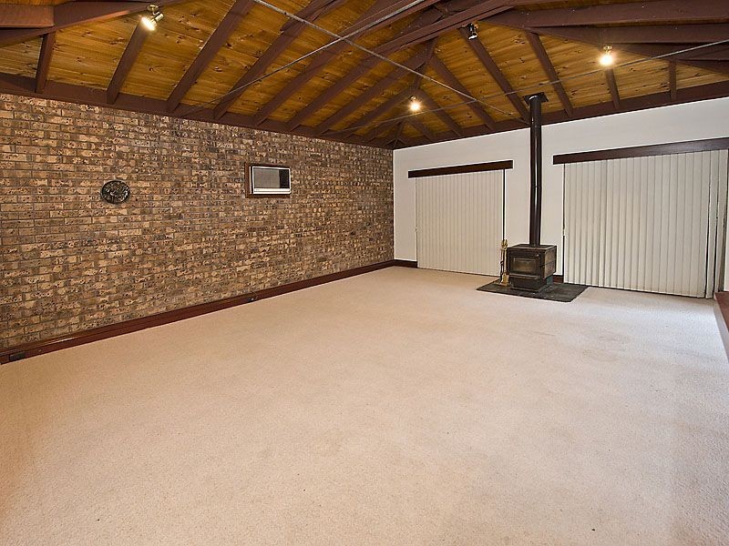 93 Regency Drive, Thornlie WA 6108