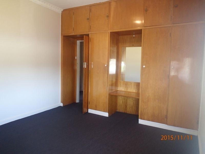 209 Wharf street, Queens Park WA 6107