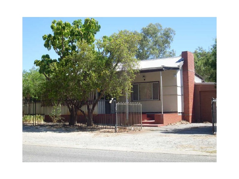 23 Lutz Court, Gosnells WA 6110