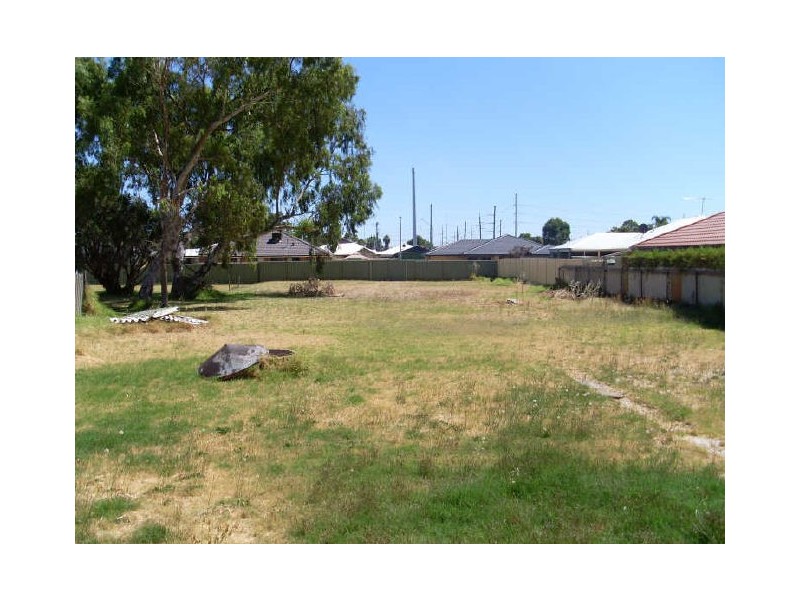 23 Lutz Court, Gosnells WA 6110