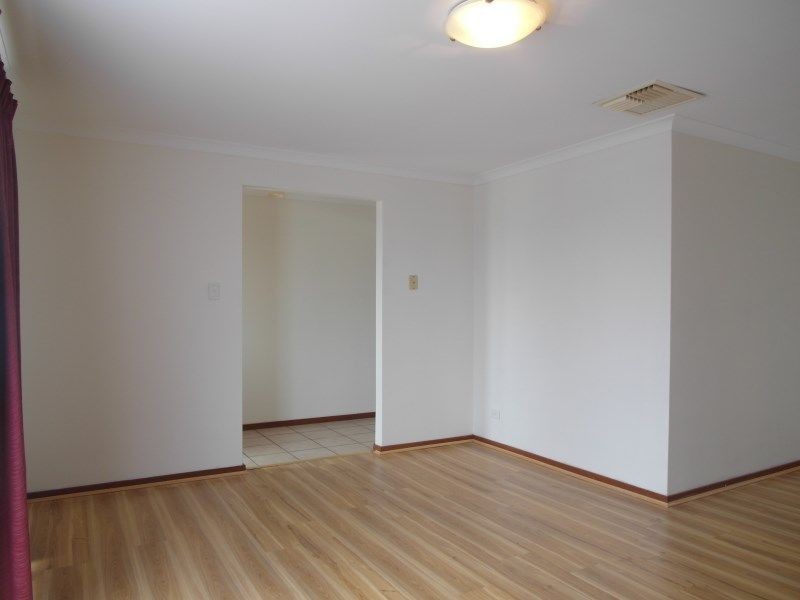 33 Swingler Way, Gosnells WA 6110