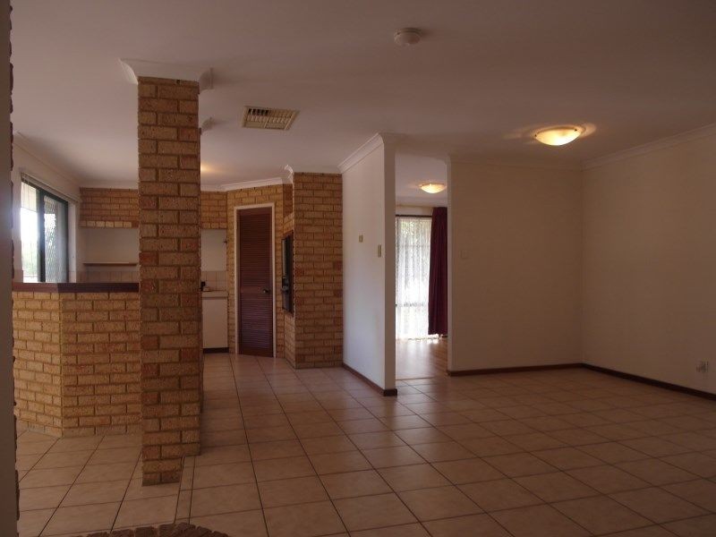 33 Swingler Way, Gosnells WA 6110