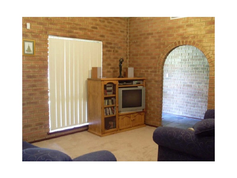 37 Durack Crescent, Gosnells WA 6110