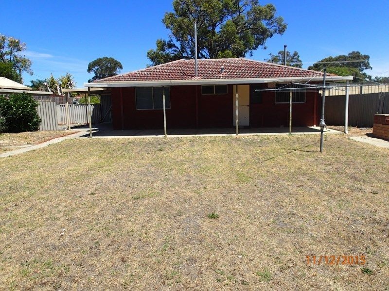 69 Jacqueline Drive, Thornlie WA 6108