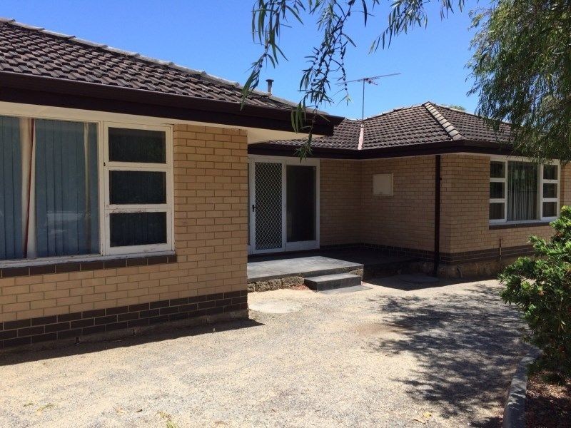 49 May St, Gosnells WA 6110