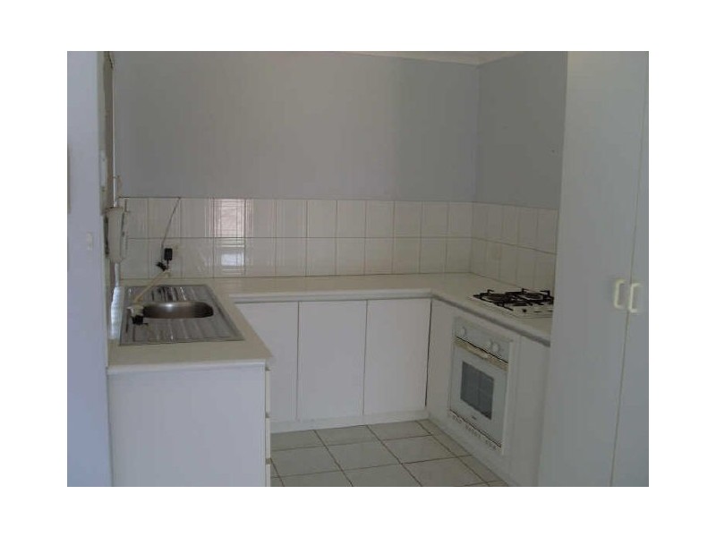 12/22 Swingler Way, Gosnells WA 6110