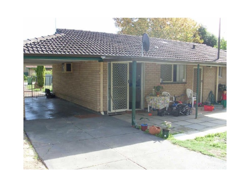 8 Queen Street, Gosnells WA 6110