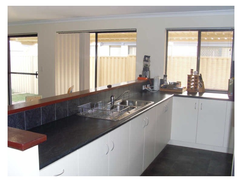 11 Woile Way, Byford WA 6122