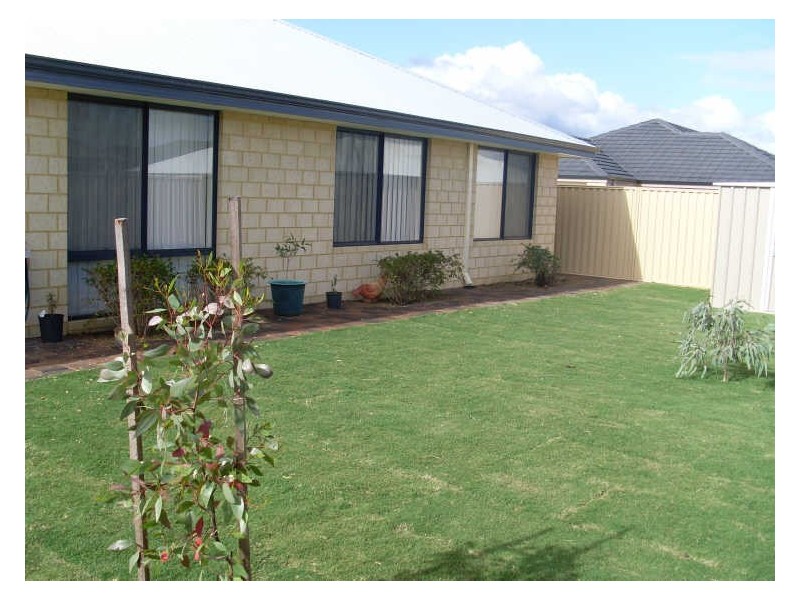 11 Woile Way, Byford WA 6122