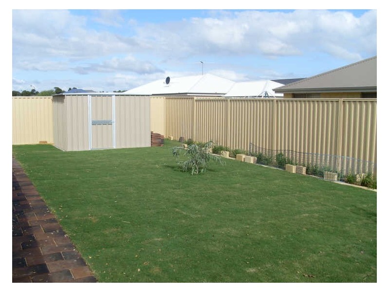 11 Woile Way, Byford WA 6122