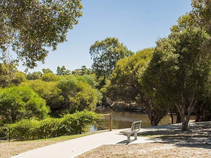 19A Nullagine Way, Gosnells WA 6110