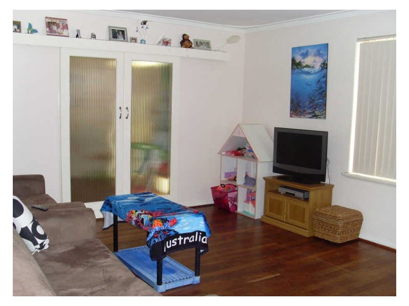 12 Isdell Place, Gosnells WA 6110