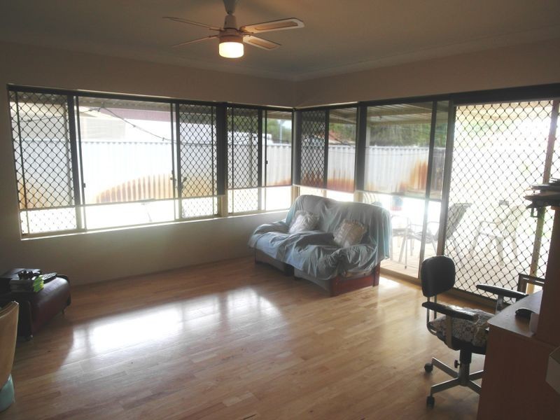 4 Nicholli Court, Gosnells WA 6110