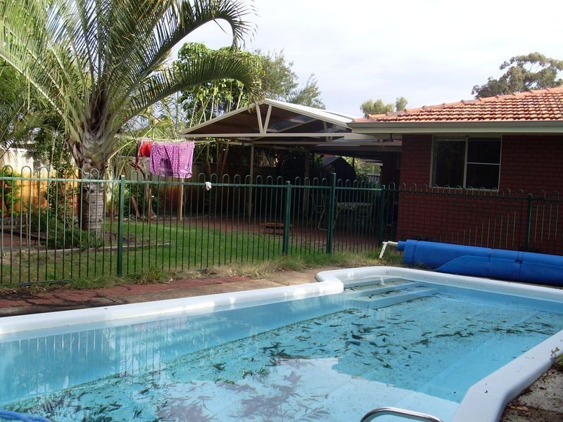 18 Orlestone Street, Gosnells WA 6110