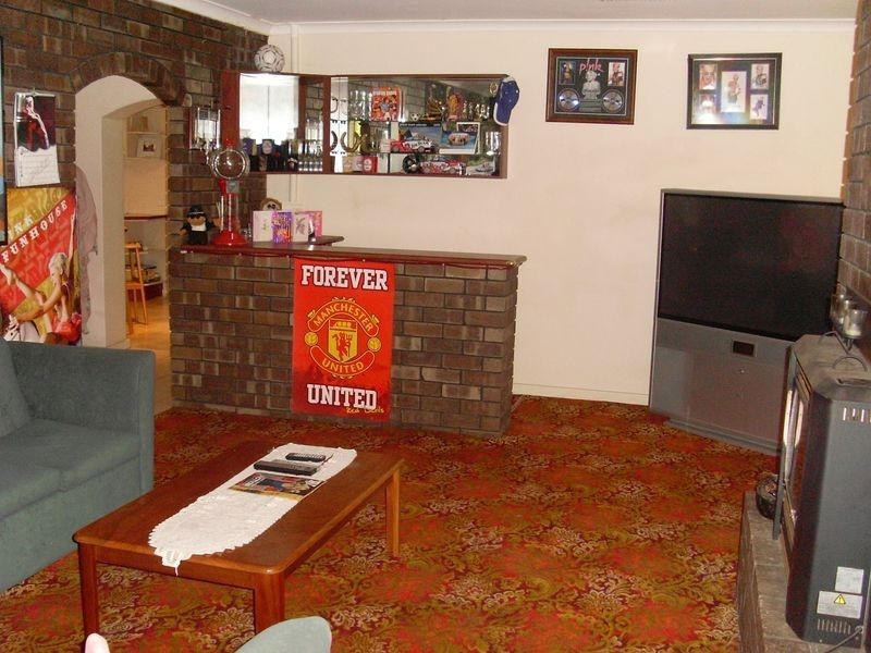 18 Orlestone Street, Gosnells WA 6110