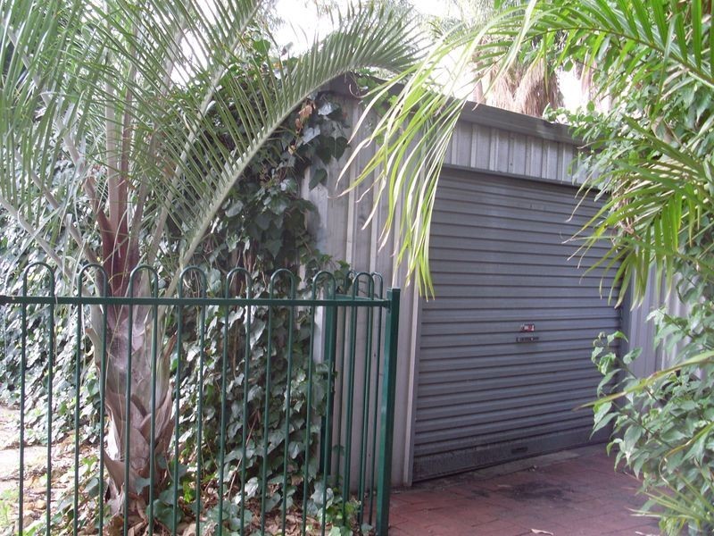 18 Orlestone Street, Gosnells WA 6110